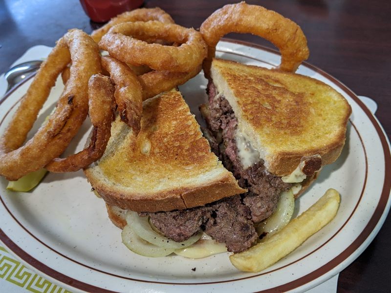 Country Oven of Berkley food