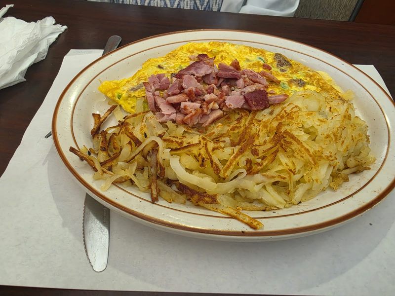 Country Oven of Berkley food