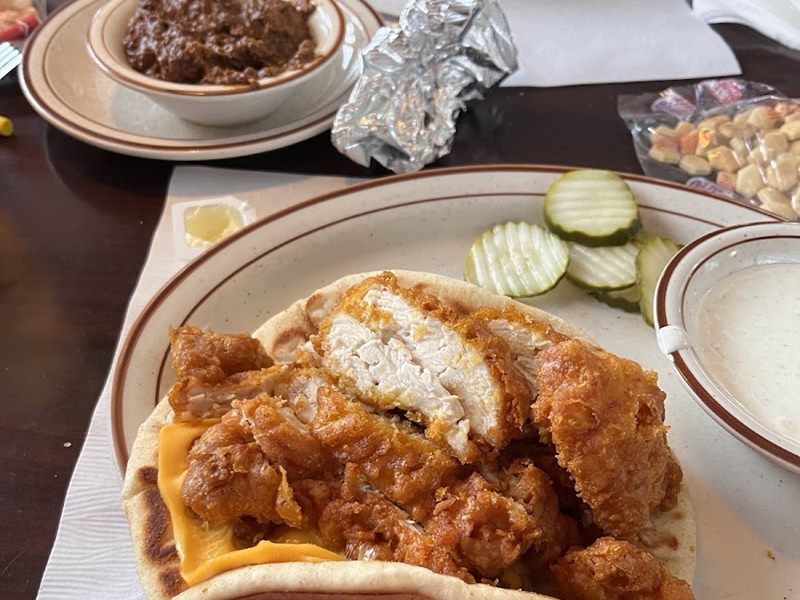 Country Oven of Berkley food